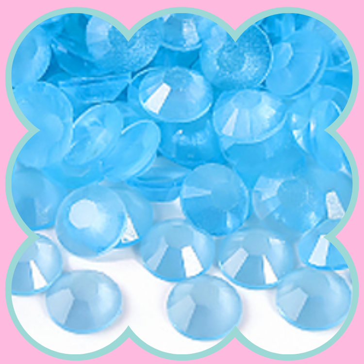 CLEAR AQUAMARINE LUMINOUS RHINESTONES